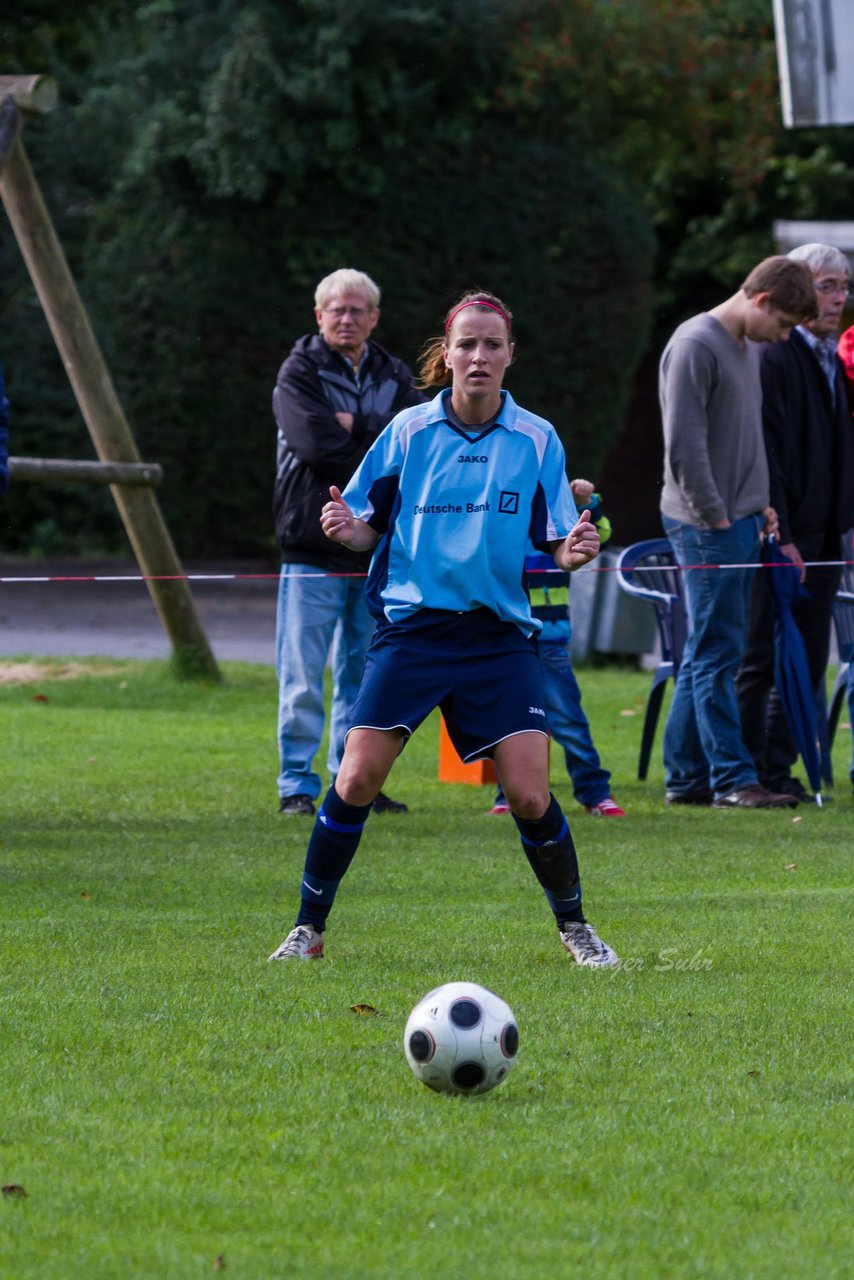 Bild 213 - Frauen SV Neuenbrook/Rethwisch - SG Ratekau Strand 08 : Ergebnis: 0:3